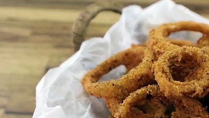 حلقات البصل بجبن الموزريلا