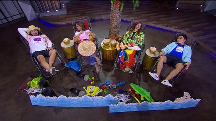 Keganjenan Tim Bapak-Bapak Bertemu Dengan Tim Cewek