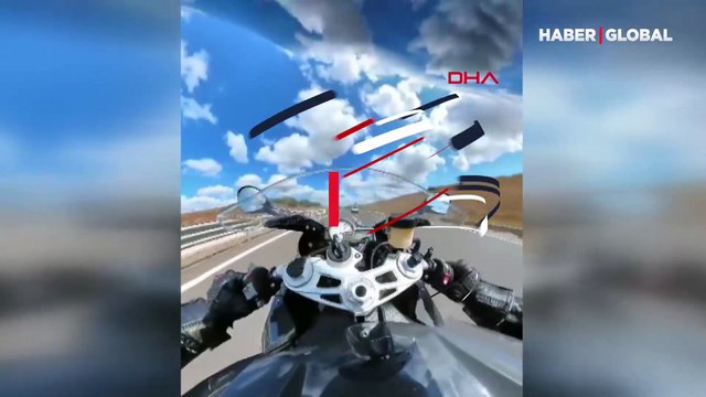 301 kilometre hızla radara yakalanan sürücü o anları sosyal medyada paylaştı