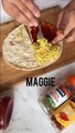 जब बासी रोटी Maggi के साथ मिलकर इतनी Tasty बन जाए  Trending Roti Wrap Recipe #maggie