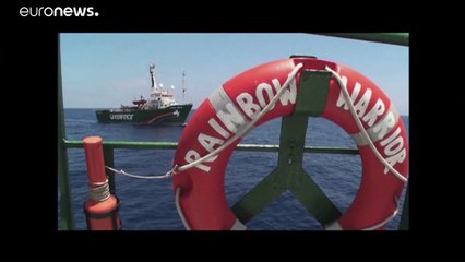 "غرينبيس" في عيدها الخمسين... عزيمة مستمرة لجبه التحديات البيئية