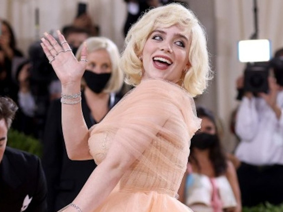 Looks der Met Gala: Billie Eilish stiehlt allen die Show