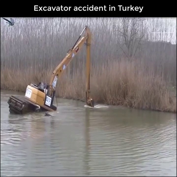 Ninumanoso3 - Excavator accident in Turkey   Facebook