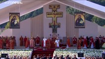 misa bizantina y encuentro gitano para francisco en su tercer día en Eslovaquia