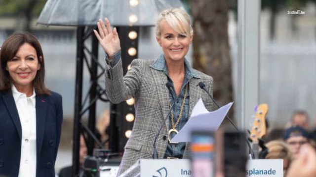Journée d’hommages à Johnny Hallyday: l’Esplanade Johnny et une statue inaugurés devant Bercy