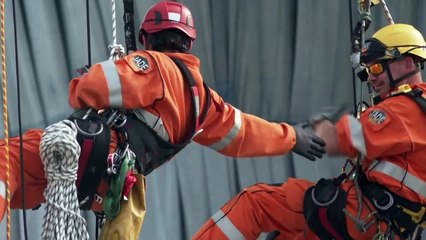 Empaquetage de l'Arc de Triomphe, œuvre posthume de Christo