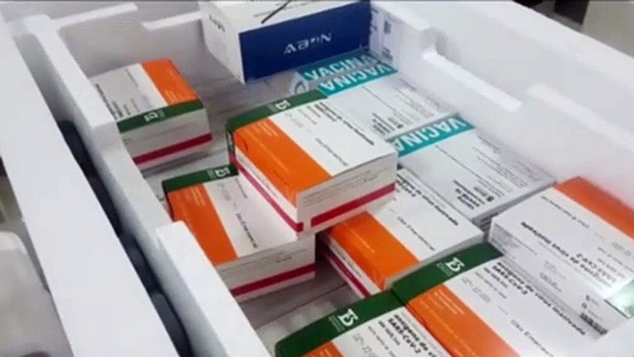 10ª Regional de Saúde de Cascavel recebe nova remessa de imunizantes contra a Covid-19