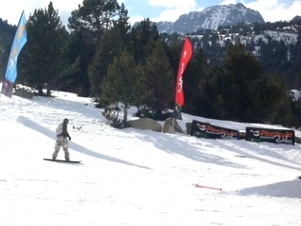 1er boardslide en relief