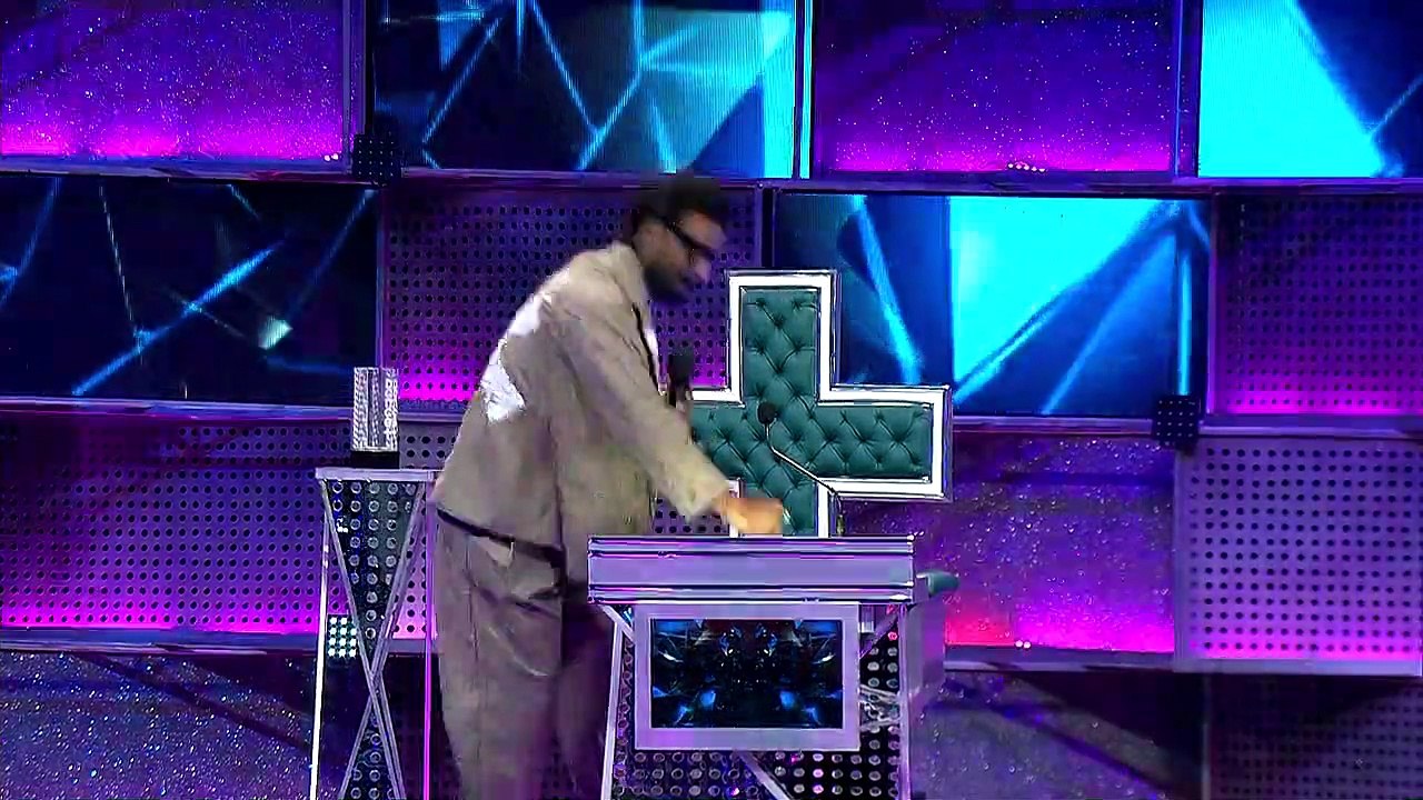 5_6197375561719874391 E-2