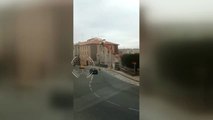 Peligrosa demolición de un edificio en Tafalla (Navarra)