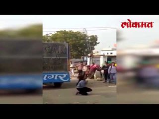 Viral World | प्रियकराने फसवले आणि तिने त्याच्या घरासमोर DJ लावून केला राडा | Lokmat Marathi News