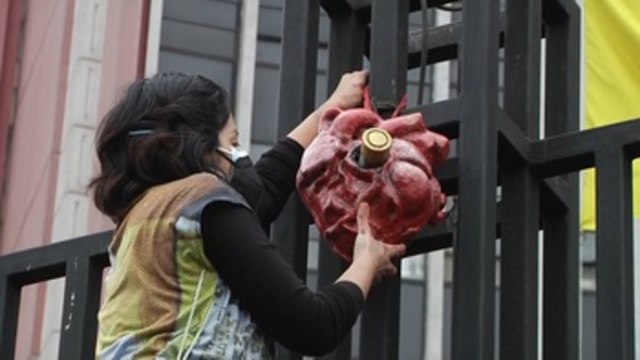 Familia exige justicia para jóvenes muertos en manifestaciones por crisis en Perú