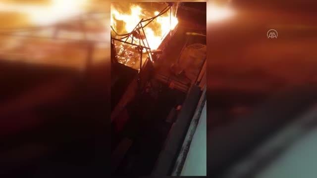 Son dakika: Bir iş yerinde çıkan yangın hasara neden oldu