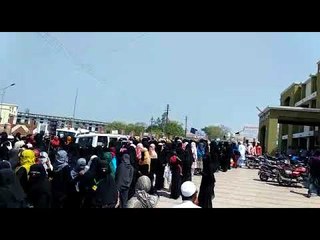 तीन तलाक बिल विरोधात मुस्लीम महिलांचा मूकमोर्चा