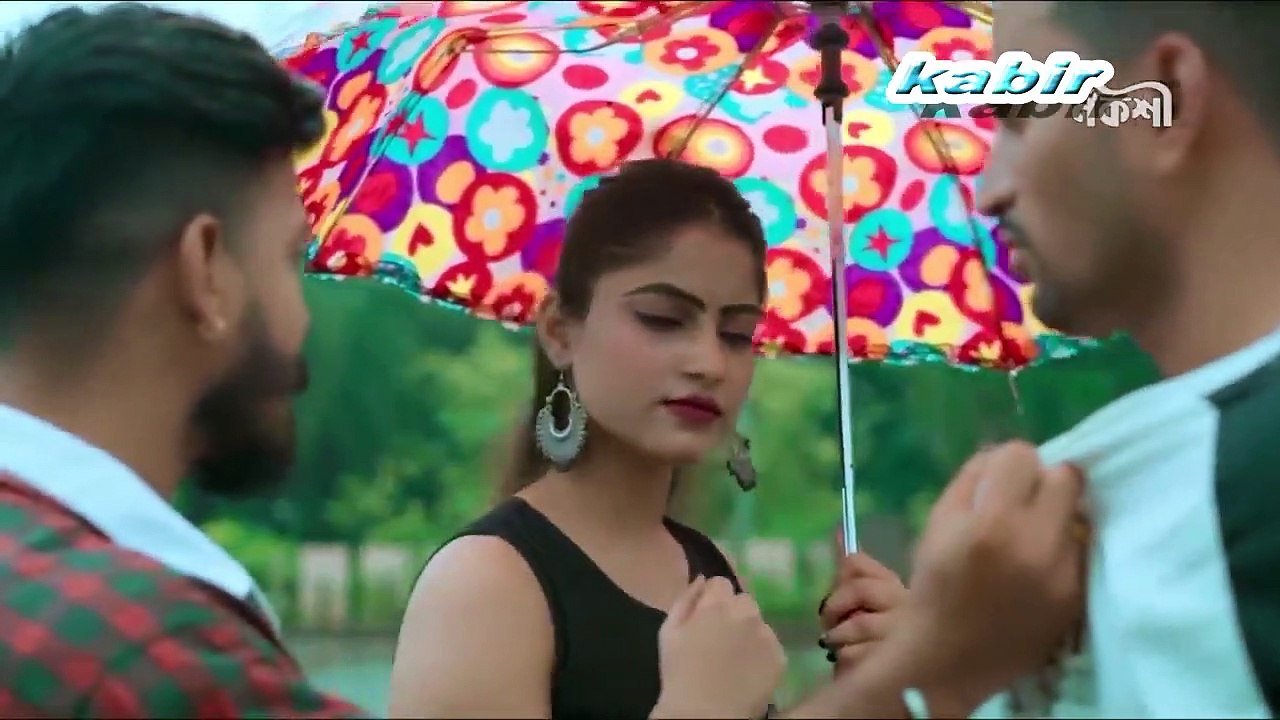 নেট দুনিয়ায় ঝড় তোলা মানিকে মাগে হিতের গায়িকা কে দেখুন। Vlog Kabir Hossain