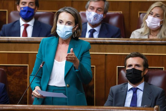 El PP, del lado de las eléctricas: Dejen de amenazar a las empresas e intervenir los mercados para no conseguir nada