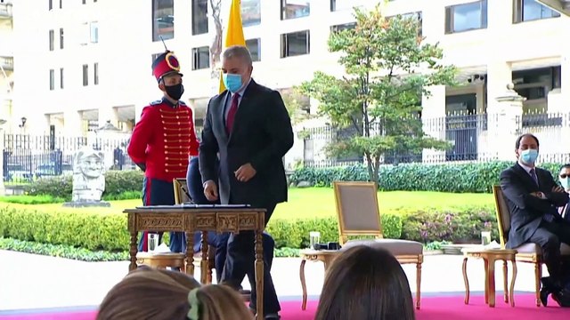 Iván Duque presenta la Ley de Inversión Social que gravará a las empresas para financiar subsidios