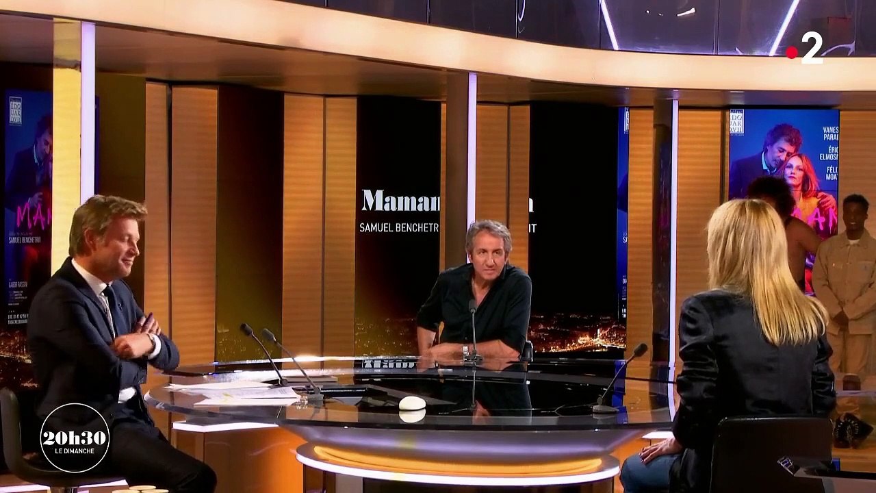 Vanessa Paradis fait ses débuts au théâtre dans la pièce "Maman"