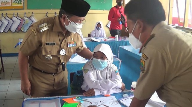 1,5 Tahun Belajar di Rumah, Murid Kelas 4 SD Ini Lupa Cara Membaca
