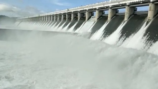 Incessant rains in Gujarat, 17 dams overflow in Junagadh