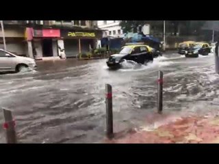 Video herunterladen: Heavy Rain In Mumbai | Water logging in suburb mumbai