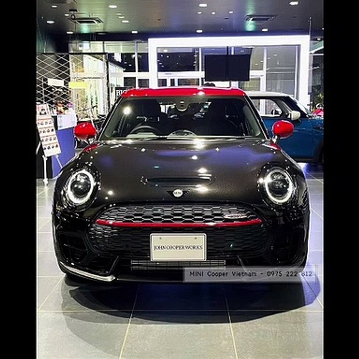 MINI Clubman JCW 2022 Đen Midnight Black CẠNH TRANH SÒNG PHẲNG VỚI CÁC MẪU SIÊU XE | Cường MINI Cooper : 0975 222 812