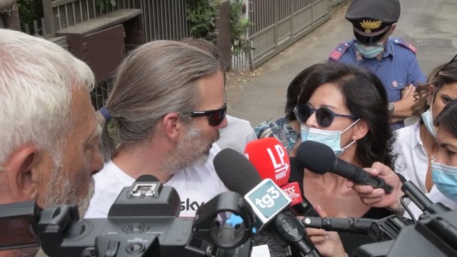 Eitan, lo zio paterno: Ha sempre vissuto in Italia, la sua vita e' qua non in Israele