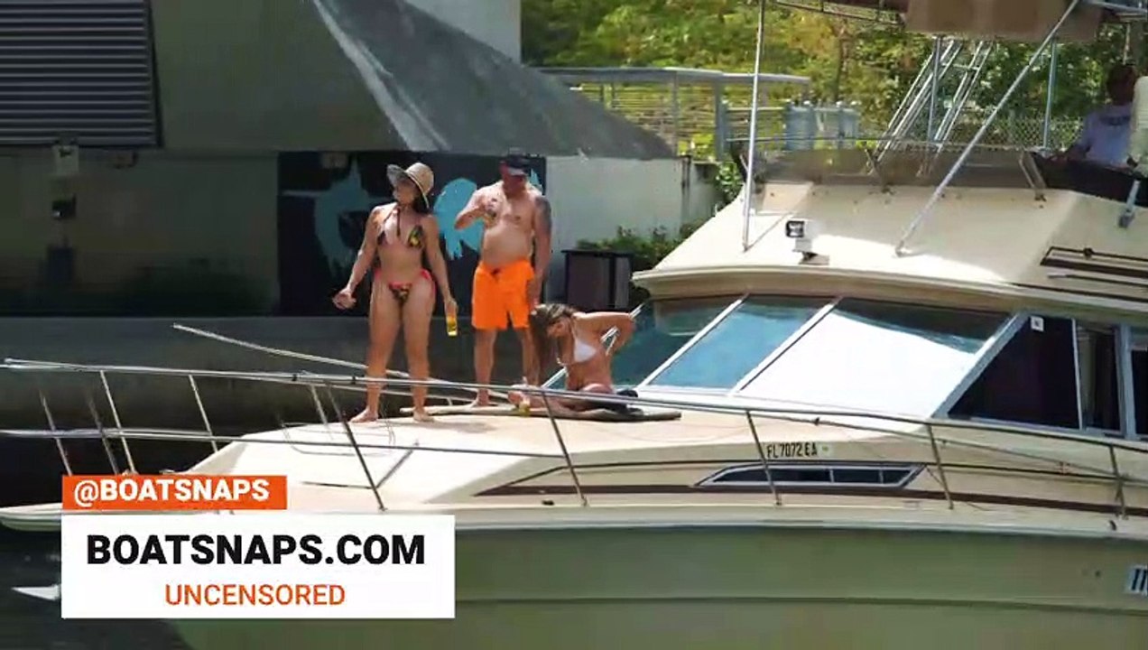 BoatSnaps Uncensored