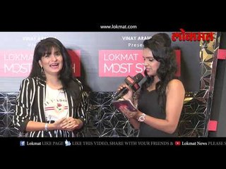 Video herunterladen: Sharmila Rajaram (Marathi Actress) Exclusive Red Carpet interview |Lokmat Most Stylish awards 2018