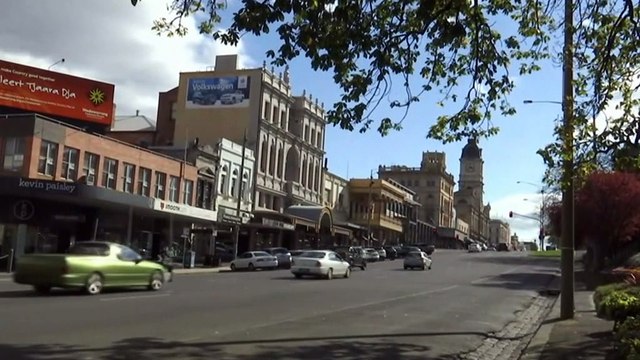 Ballarat goes into seven-day lockdown while Shepparton emerges