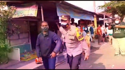 Pria yang Bentangkan Poster ke Presiden di Blitar Diundang ke Istana