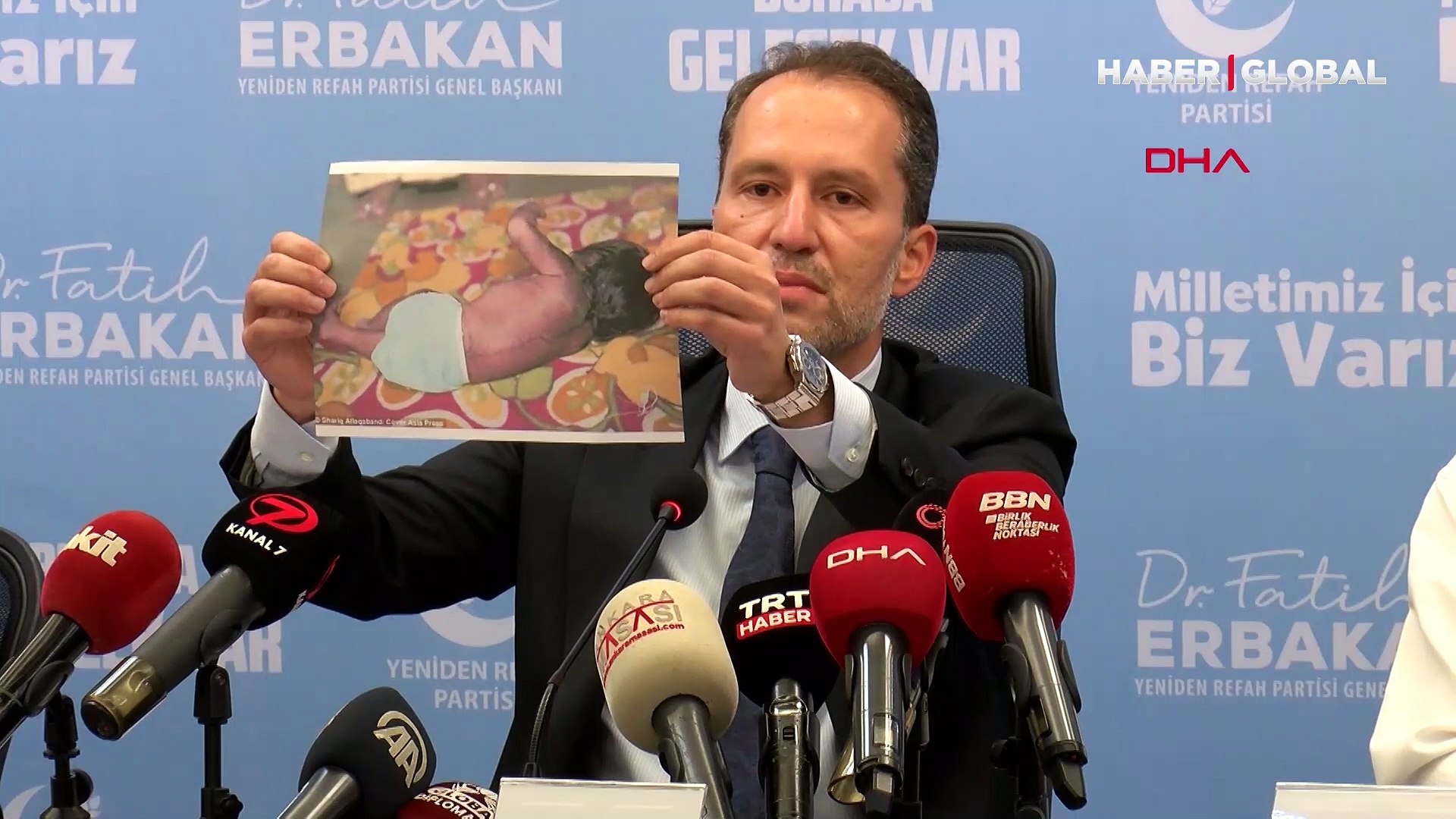 3 kulaklı, 5 gözlü yaratıklar' yorumu yapan Fatih Erbakan'dan yeni aşı açıklaması - Dailymotion Video
