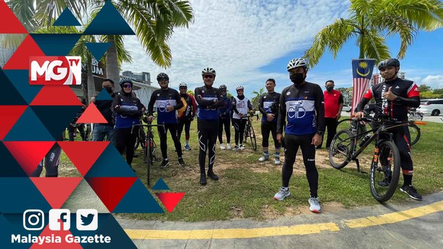 MGNews : Polis Pahang Kayuh 70 Kilometer Sempena Hari Malaysia