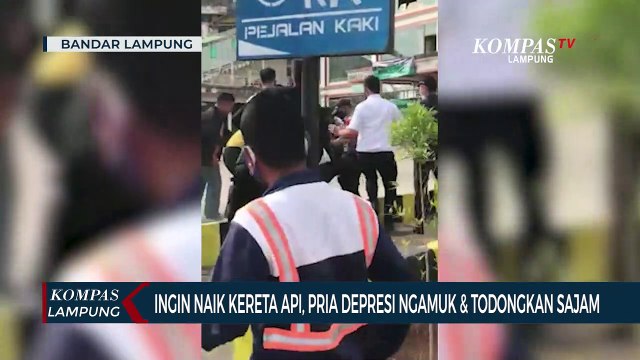 Ingin Naik Kereta Api, Pria Depresi Ngamuk & Todongkan Sajam