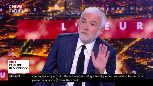 L'heure des pros 2 : Un bug coupe (encore) le son de Pascal Praud sur CNews