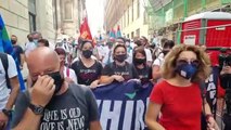 La protesta dei lavoratori Whirlpool: confermata la chiusura dello stabilimento di Napoli,