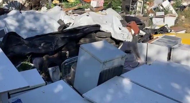 Pesaro - Scoperta una discarica abusiva vicino al Parco del Furlo (16.09.21)