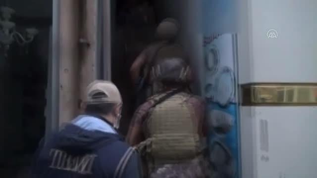 Son dakika haberleri! Trabzon'da düzenlenen DEAŞ operasyonunda 2 şüpheli gözaltına alındı