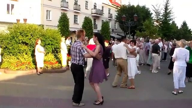 Ах, Эта Ночь! Ах, Эти Губы