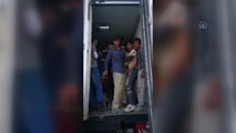 Durdurulan tırda 158 düzensiz göçmen yakalandı