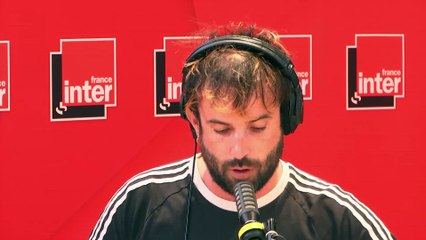 Debout les femmes - La chronique d'Aymeric Lompret