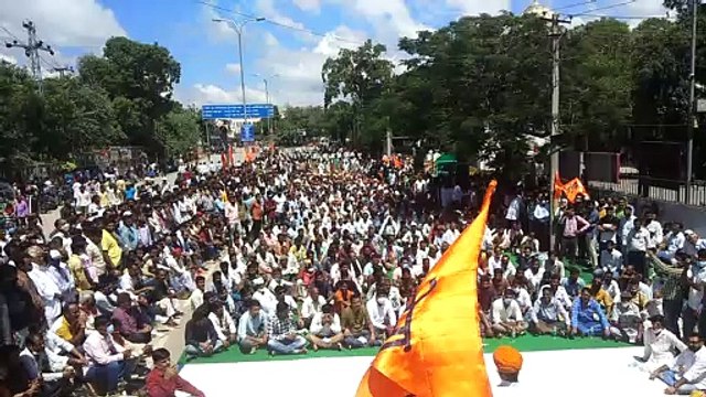 उदयपुर में विस में नेता प्रतिपक्ष कटारिया के खिलाफ प्रदर्शन