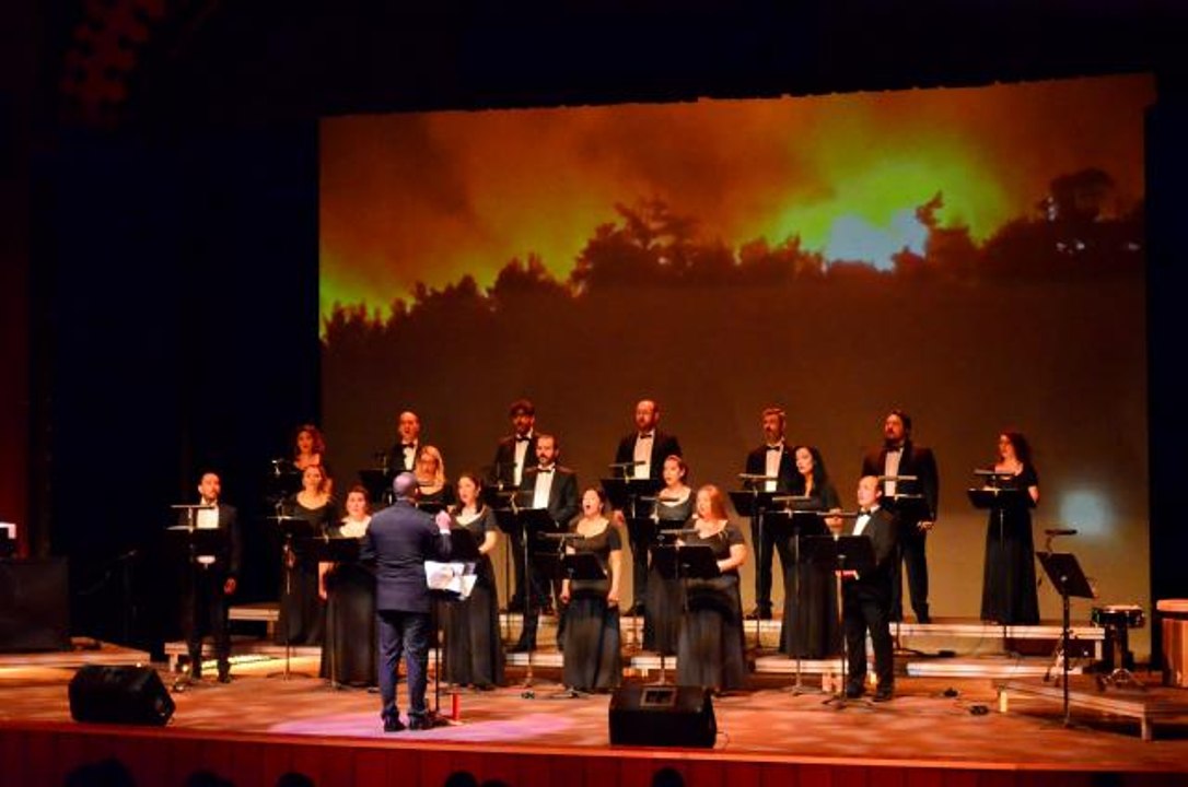 Mersin Devlet Opera ve Balesi "Operacapella" konseriyle sanatseverlerle buluştu