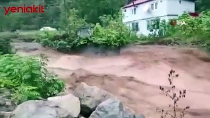 Korku dolu anlar! Dereler taştı yürekler ağza geldi