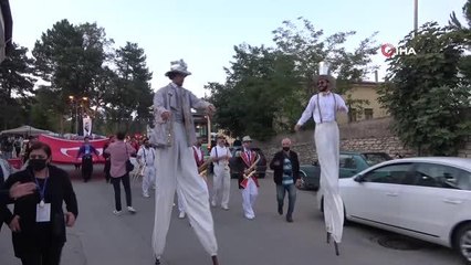 22. Uluslararası Atın Safran Belgesel Film Festivali'nin meşalesi yandı