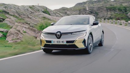 All-new Renault Megane E-TECH Electric Driving Video