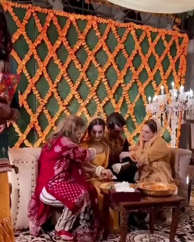 Minal Khan Mayun