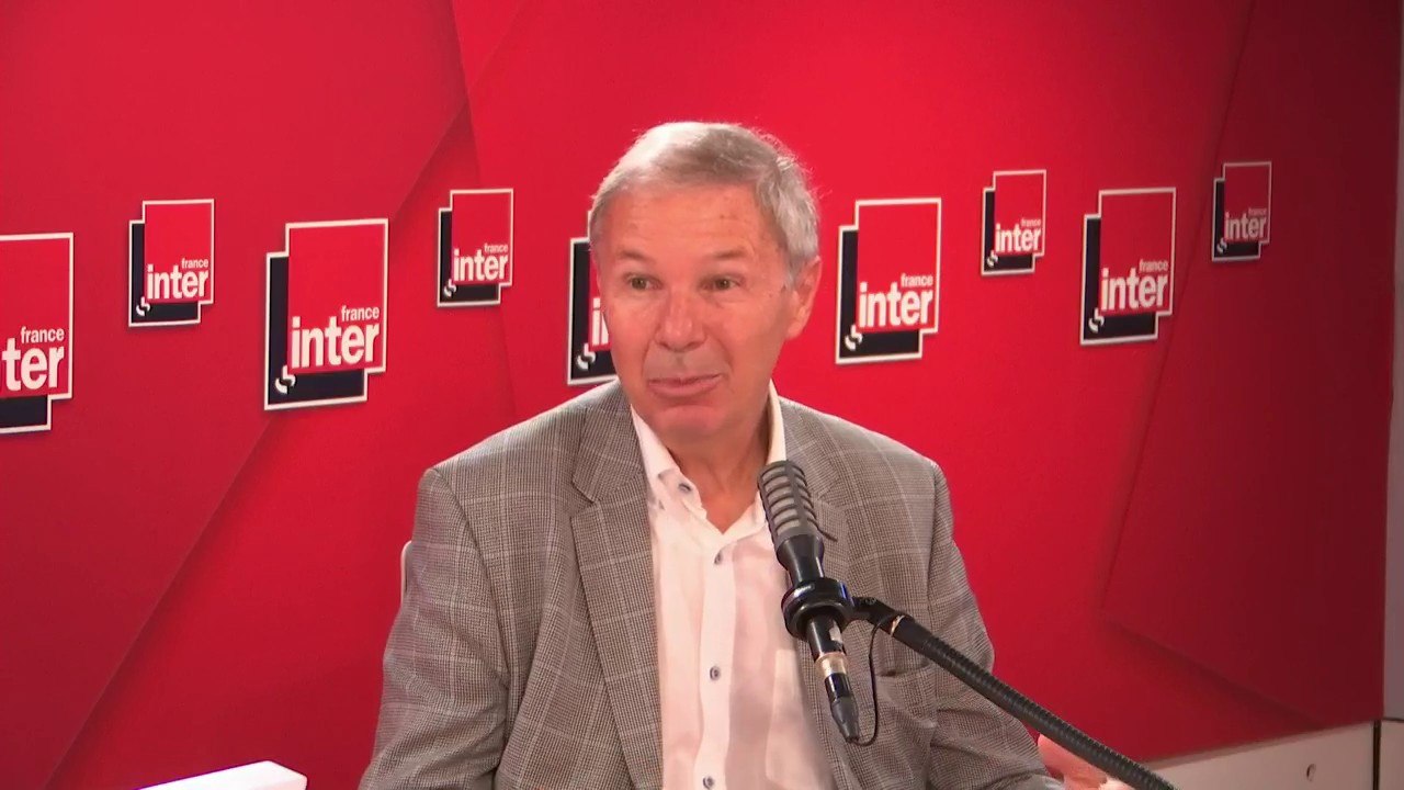 Jean-Marie Guéhenno : "On a pris pour le triomphe de la démocratie ce qui était l'effondrement d'un système épuisé, l'Union soviétique. On aurait dû réfléchir à comment reconstruire l'Europe, au lieu de cela on a célébré l'individu triomphant.."