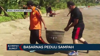 Basarnas Nias Bersama Warga Gelar Bersih Pantai di Kawasan Miga Beach