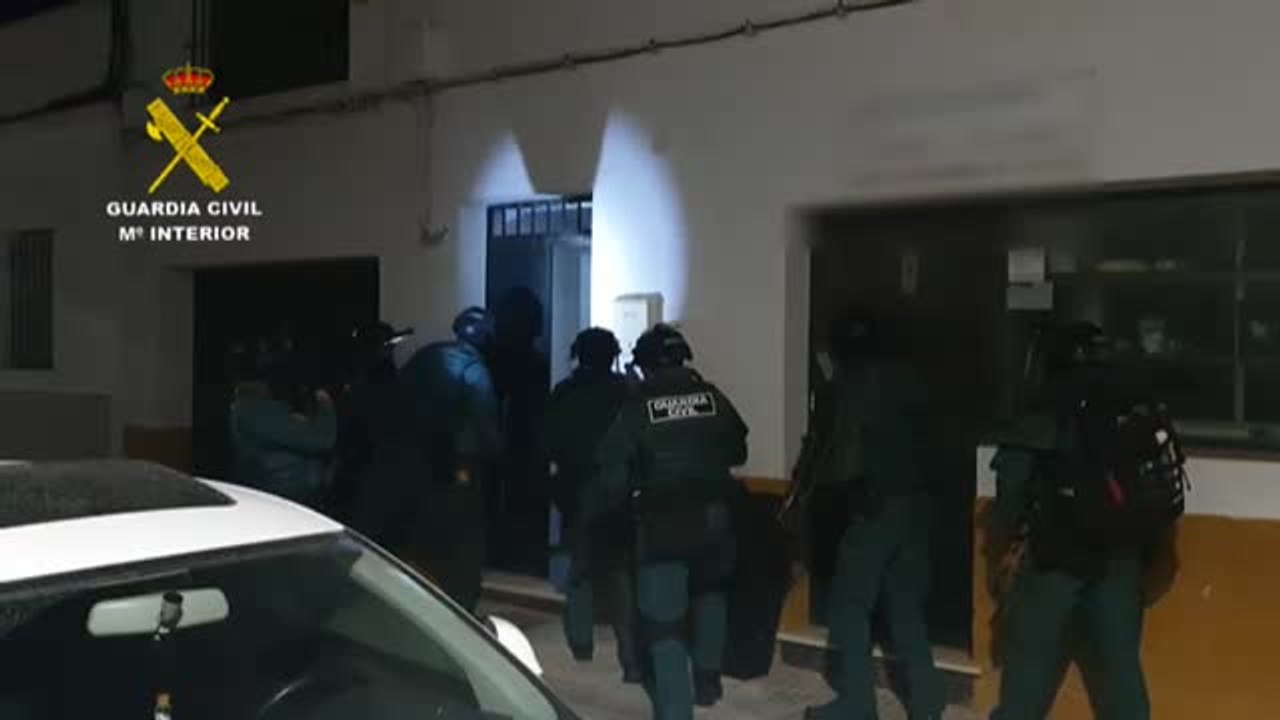 Desarticulada una red que introducía grandes partidas de hachís por las costas de Cádiz